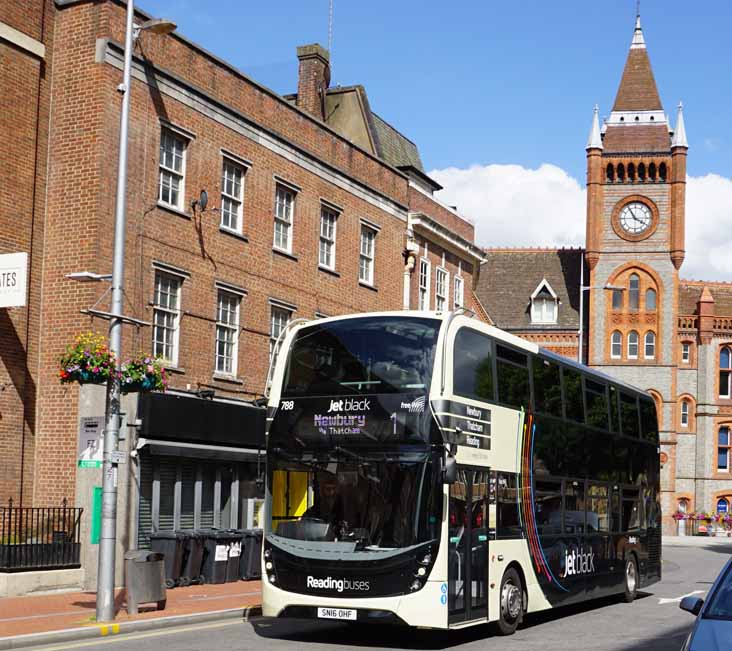 Reading Buses Alexander Dennis Enviro400MMC 788